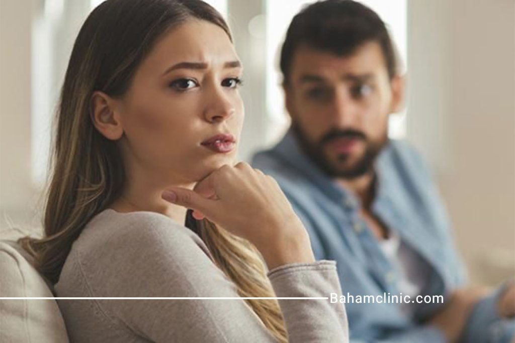 مشاور ازدواج می‌تواند به یک فرد خیانت دیده به خوبی کمک کند.
