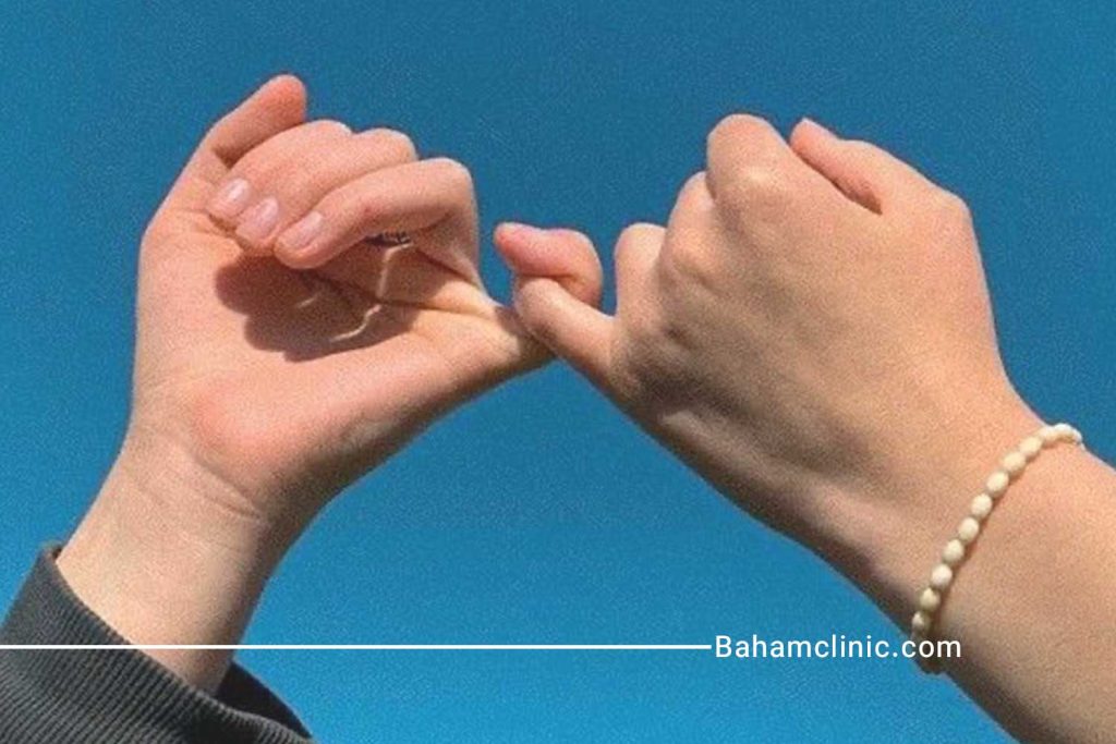 از نظر مشاور ازدواج بهتر است برای بهبود رابطه با همسرتان، مهارت‌هایی مثل گوش دادن، ابراز محبت و حل مشکلات را یاد بگیرید. 